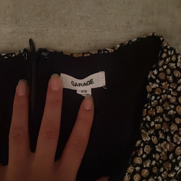 cute floral skirt - Picture 2 of 2